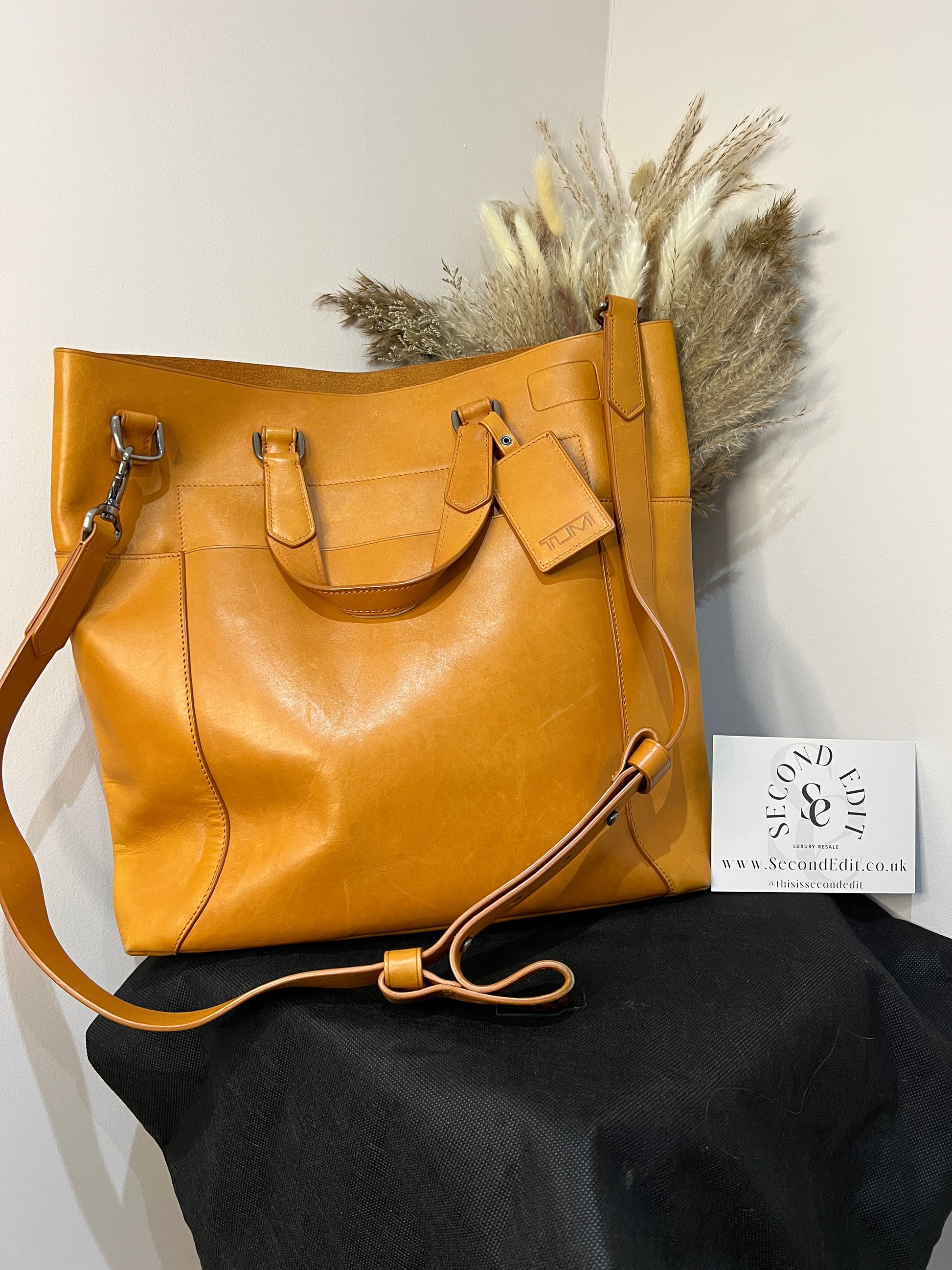 Tumi Orange Leather Travel Tote Bag - Second Edit