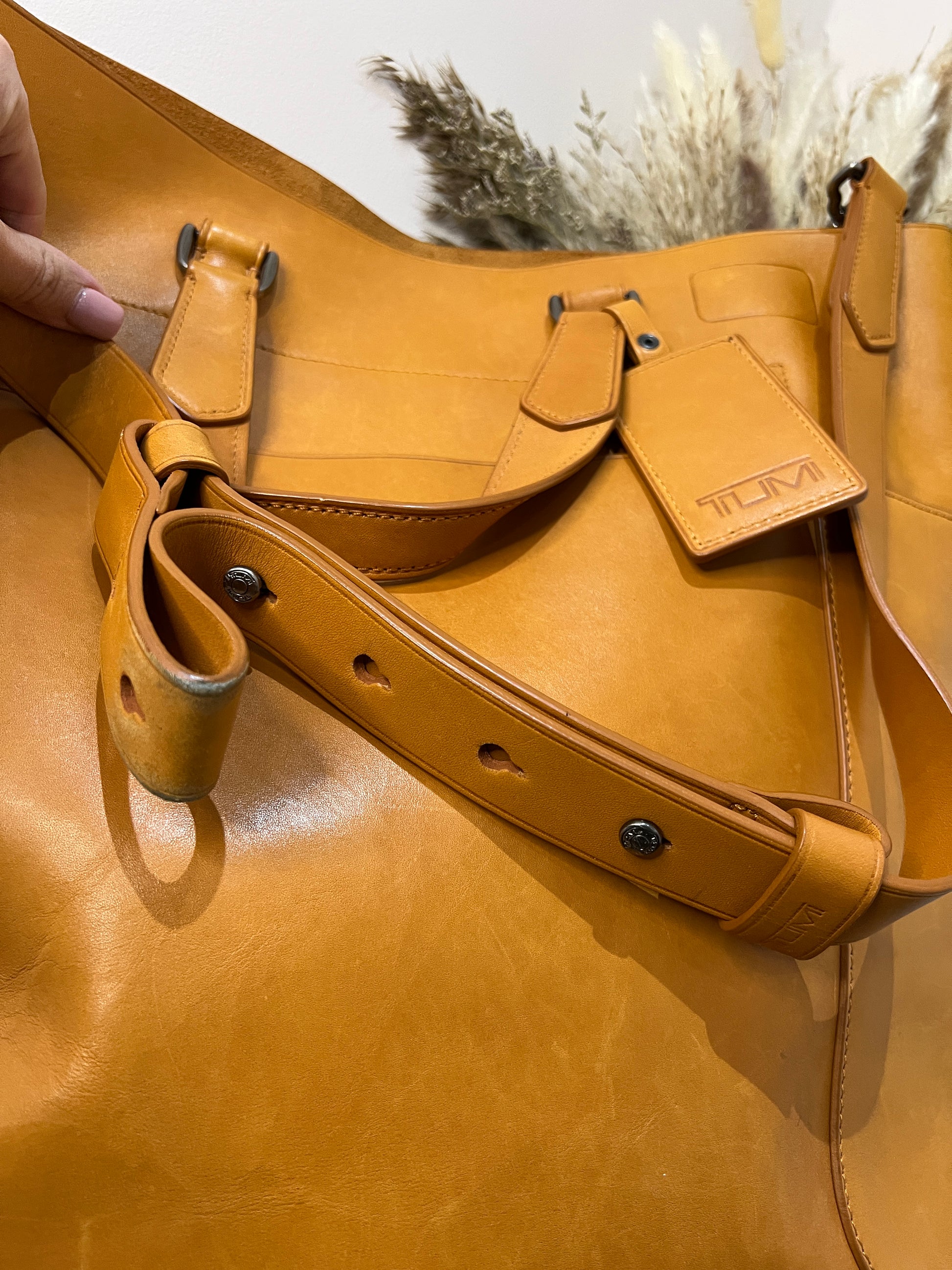 Tumi Orange Leather Travel Tote Bag - Second Edit