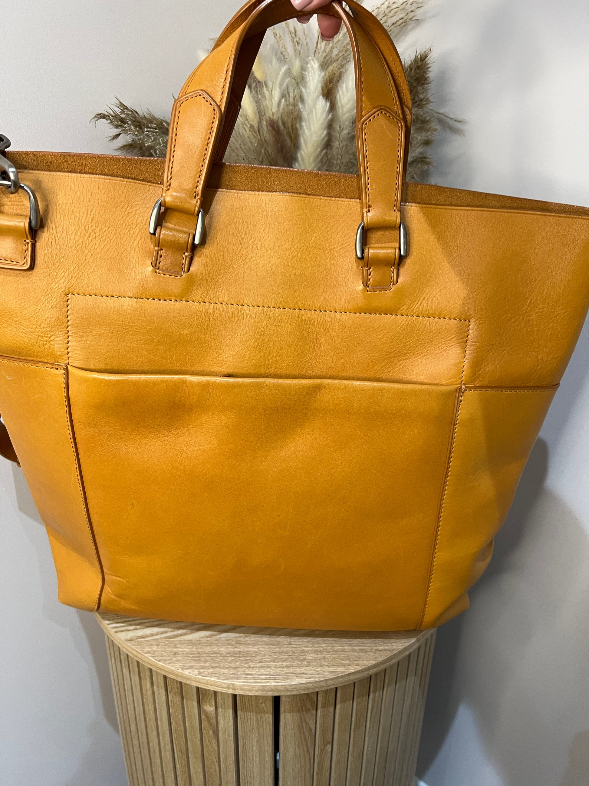 Tumi Orange Leather Travel Tote Bag - Second Edit