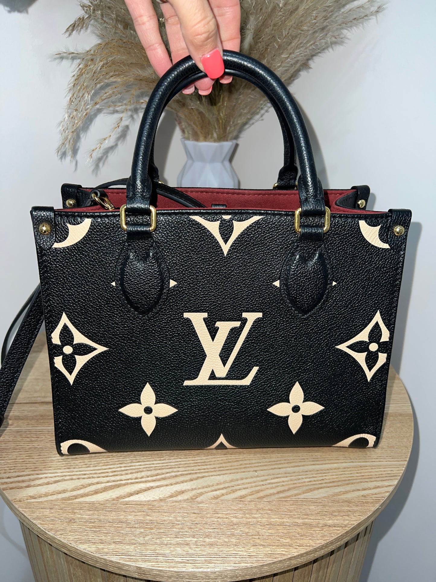 Louis Vuitton On The Go PM Tote - Second Edit