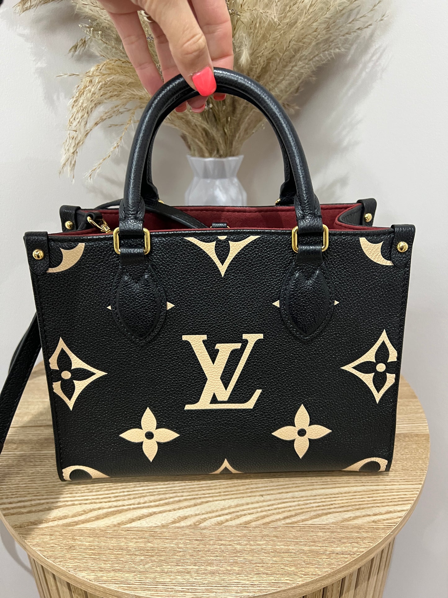 Louis Vuitton On The Go PM Tote - Second Edit