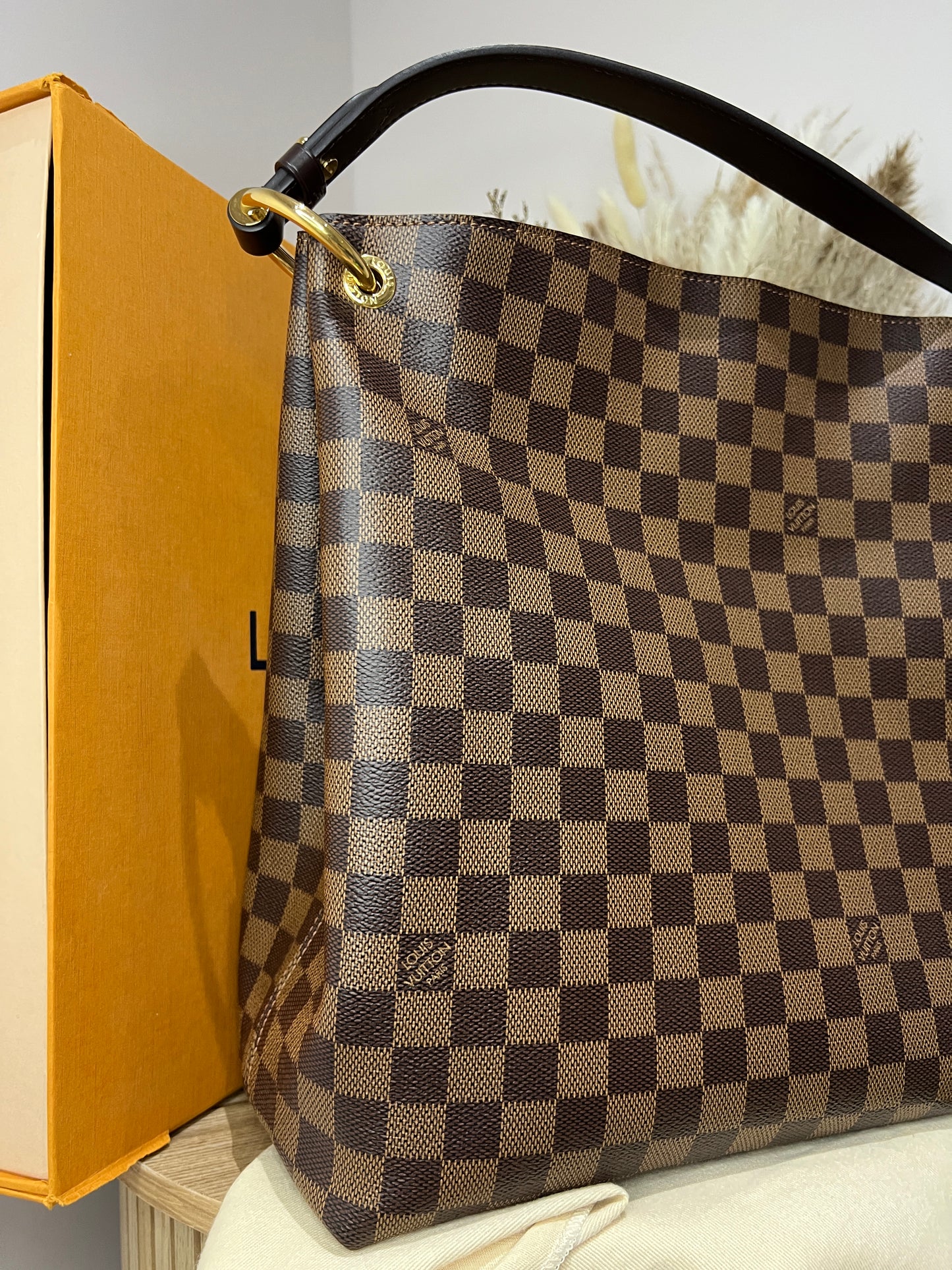 Louis Vuitton Graceful MM Tote in Damier Ebene