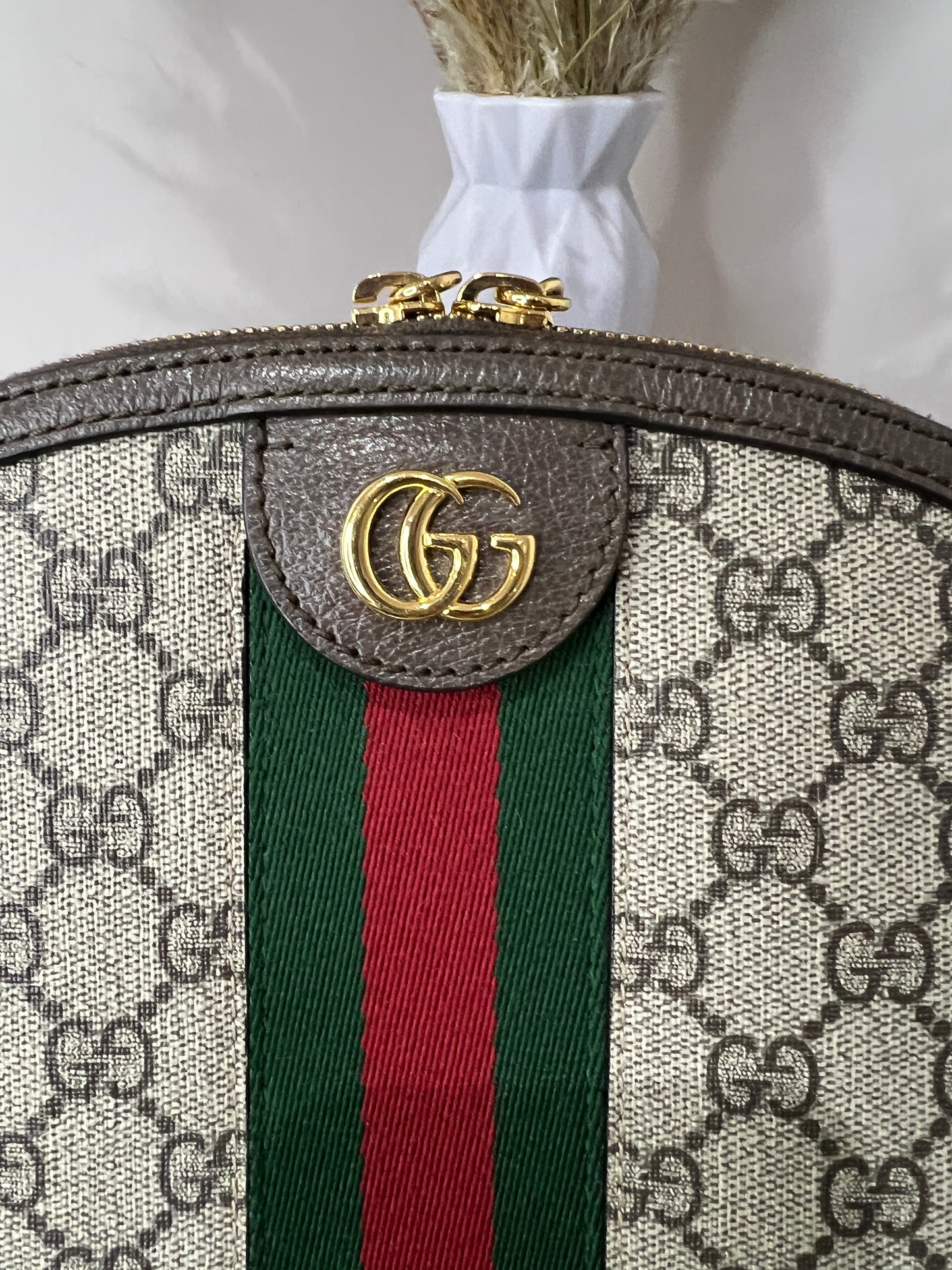 Gucci GG Supreme Small Ophidia Round Top Crossbody Bag