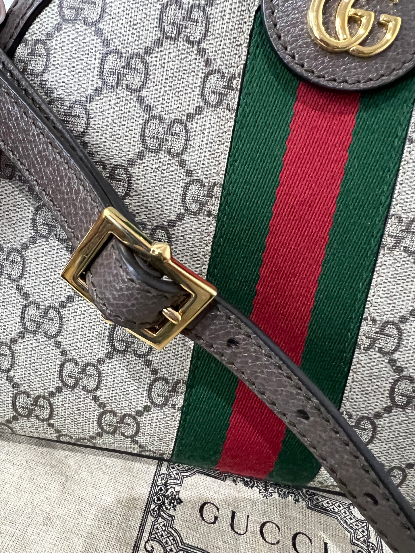Gucci GG Supreme Small Ophidia Round Top Crossbody Bag