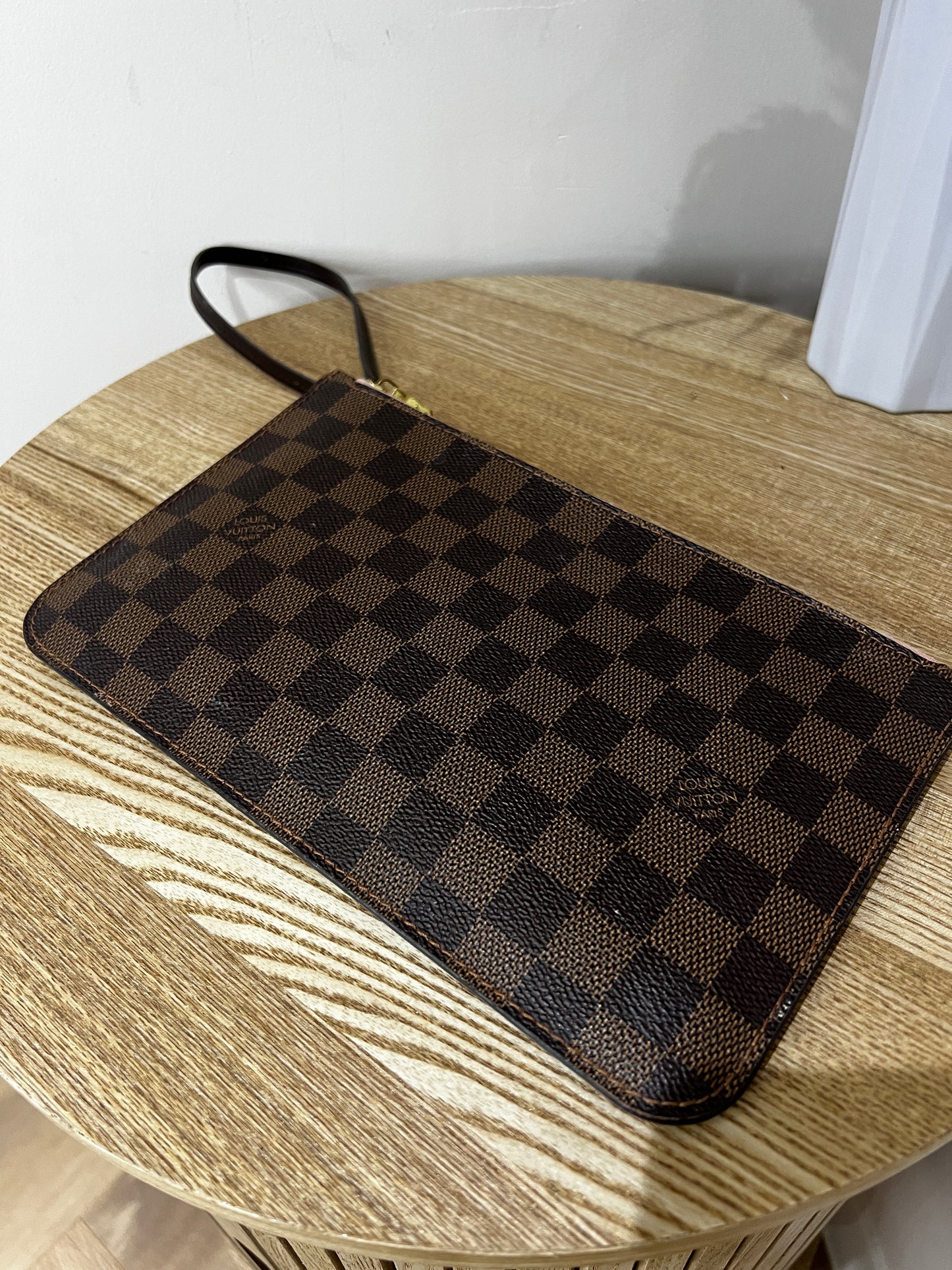 Louis Vuitton Neverfull Pouch