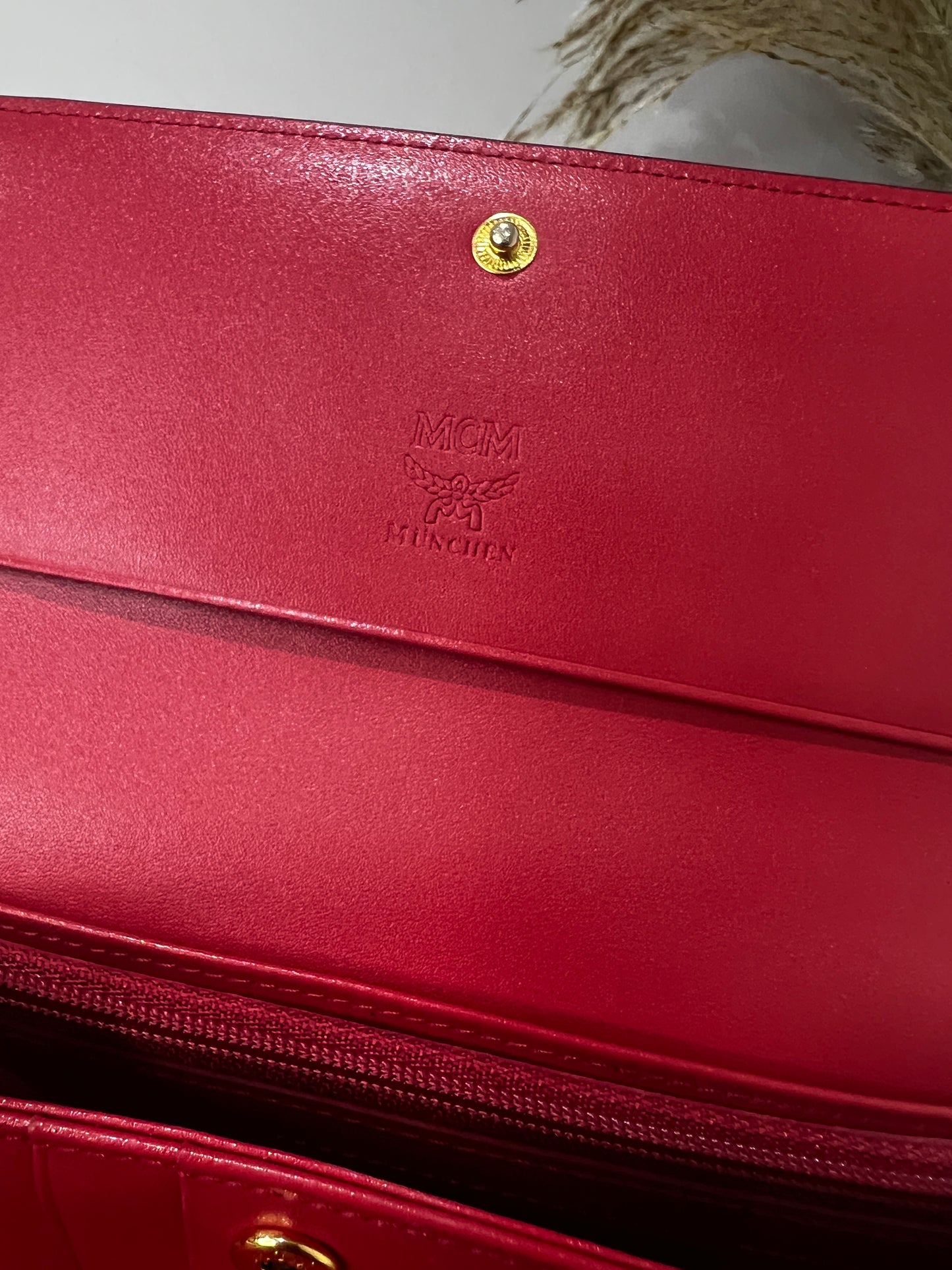 MCM München Continental Purse
