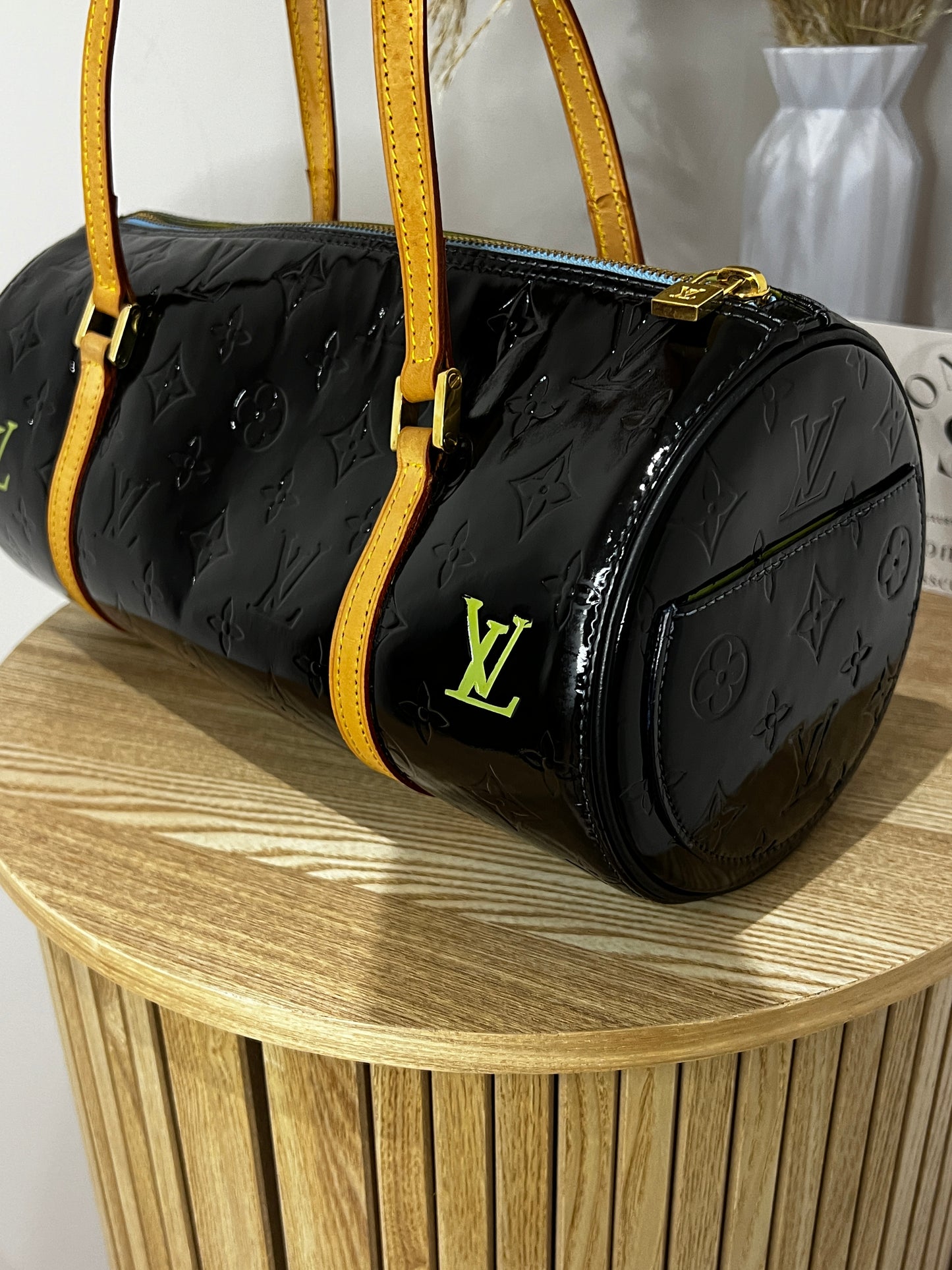 Louis Vuitton Vernis Bedford Black Shoulder Bag