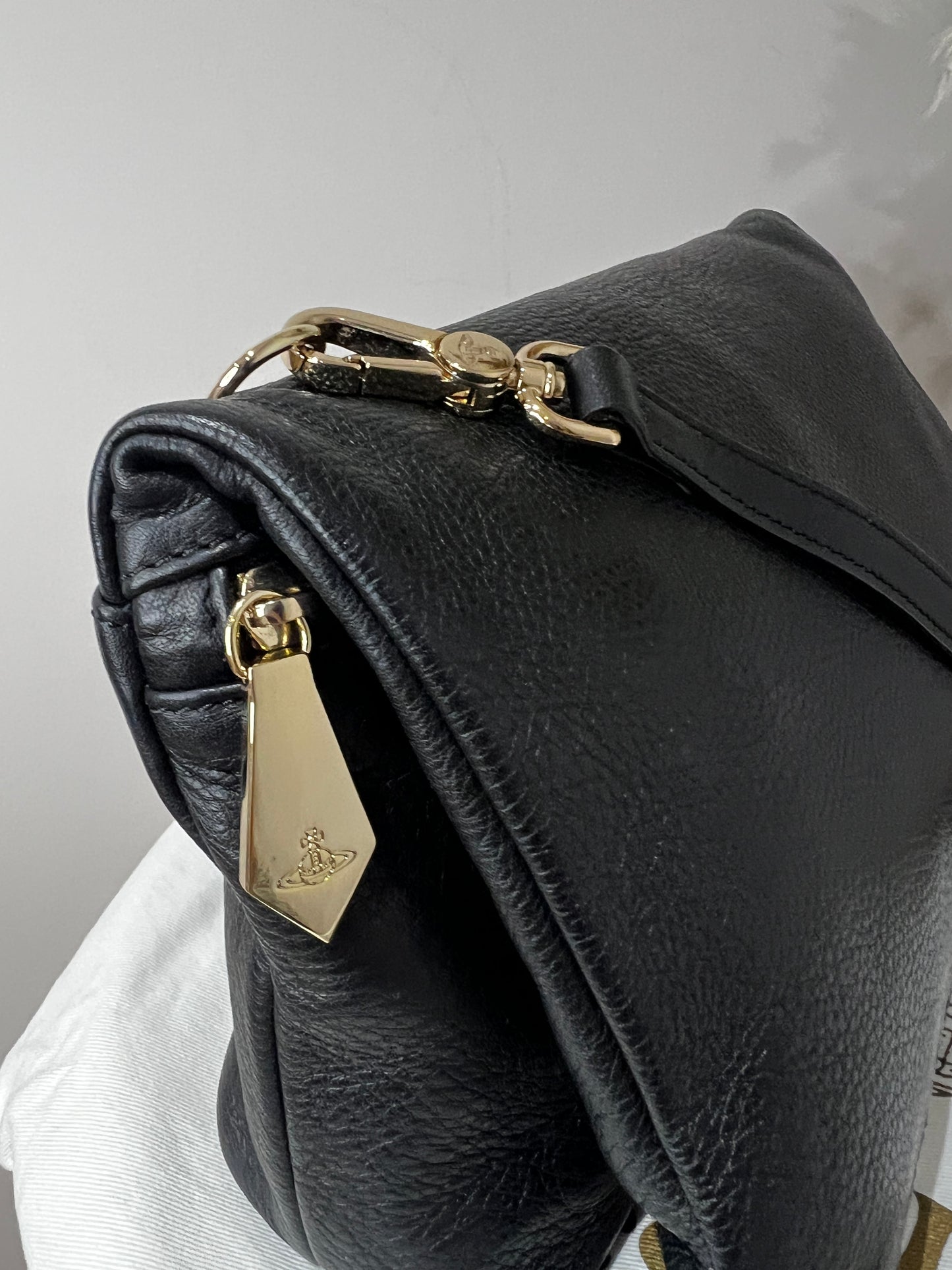 Vivienne Westwood Balmoral Grain Leather Black Cross Body Bag