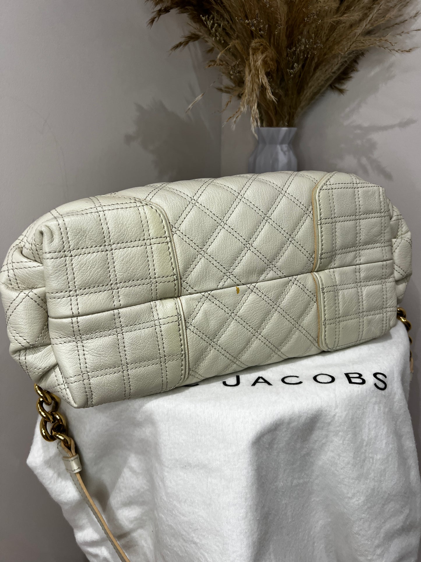 Marc Jacobs Boston Cream Leather Bag