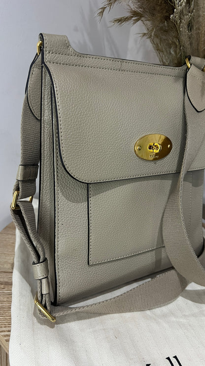 Mulberry Sand Classic Grain Antony