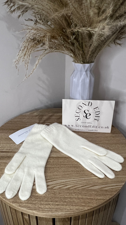 Burberry Gloves (New)