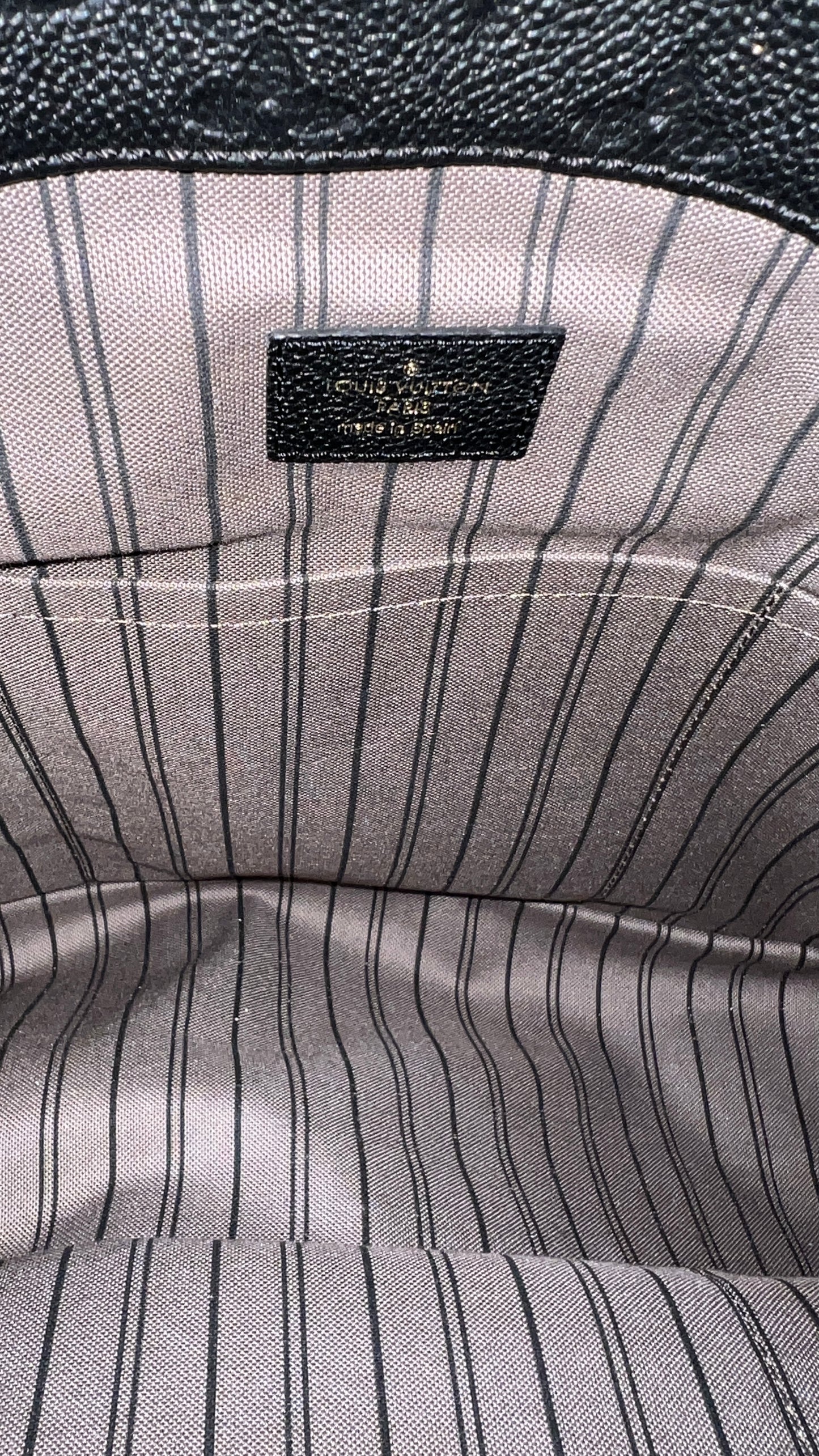 Louis Vuitton Black Monogram MM Artsy