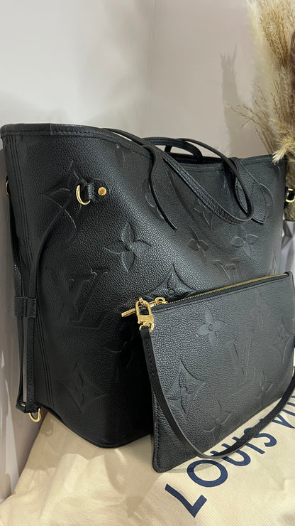 Louis Vuitton Black Monogram MM Neverfull